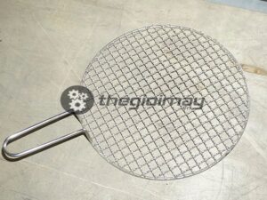 Kích thước đường kính vỉ 29.5cm, inox không gỉ, dày khoảng 1.5mm.